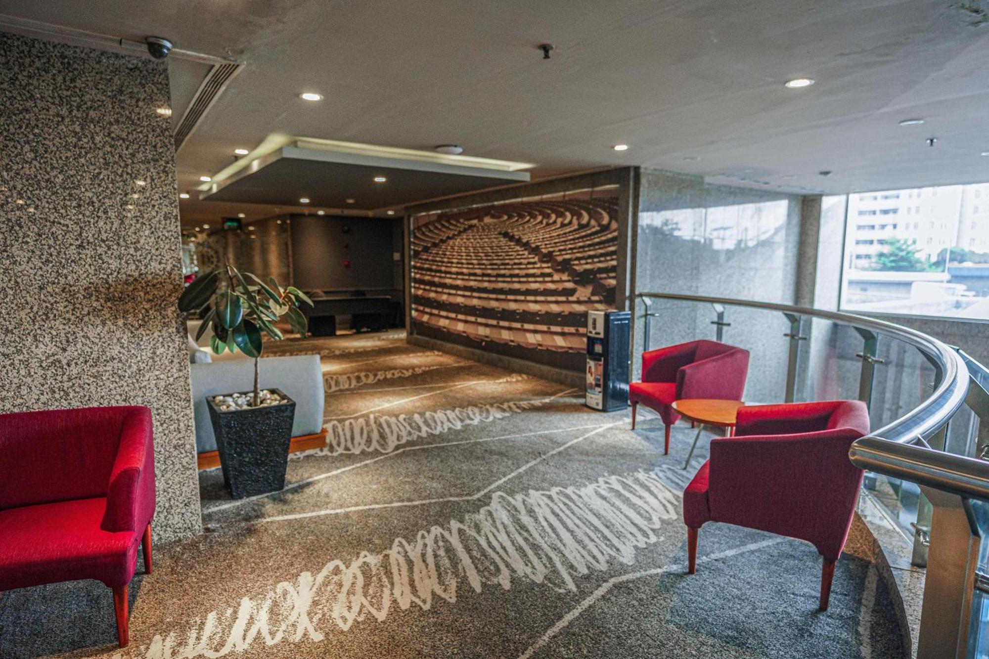 Hotel Kimaya Slipi Jakarta By Harris Extérieur photo