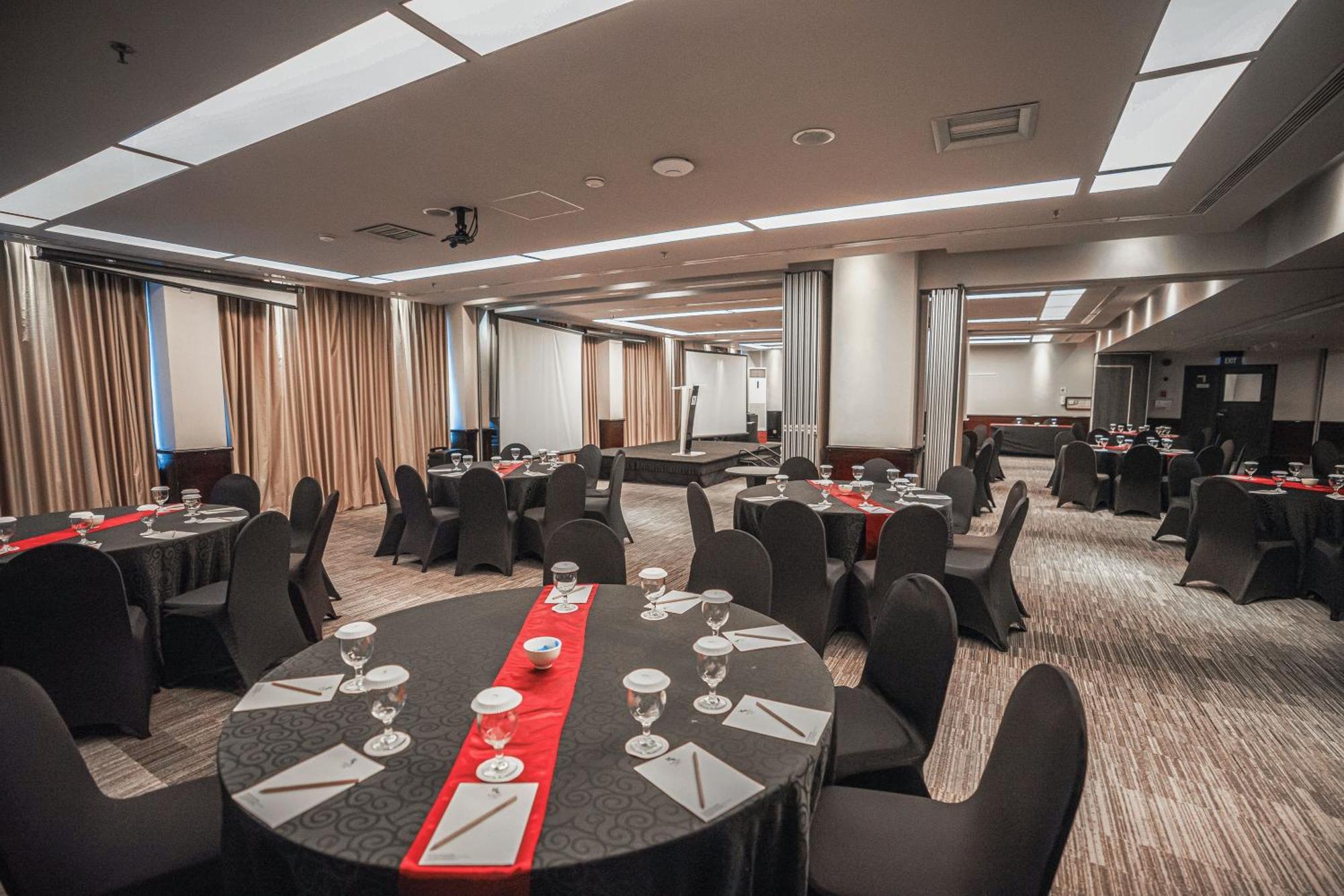 Hotel Kimaya Slipi Jakarta By Harris Extérieur photo