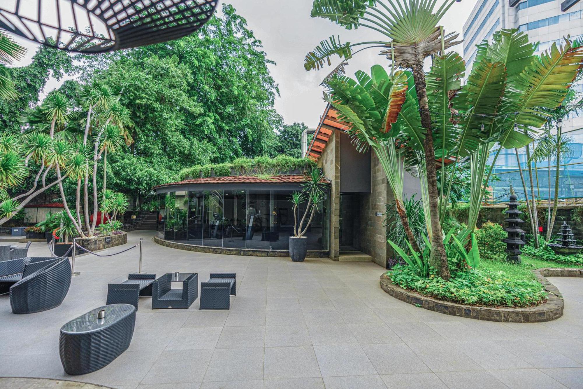 Hotel Kimaya Slipi Jakarta By Harris Extérieur photo