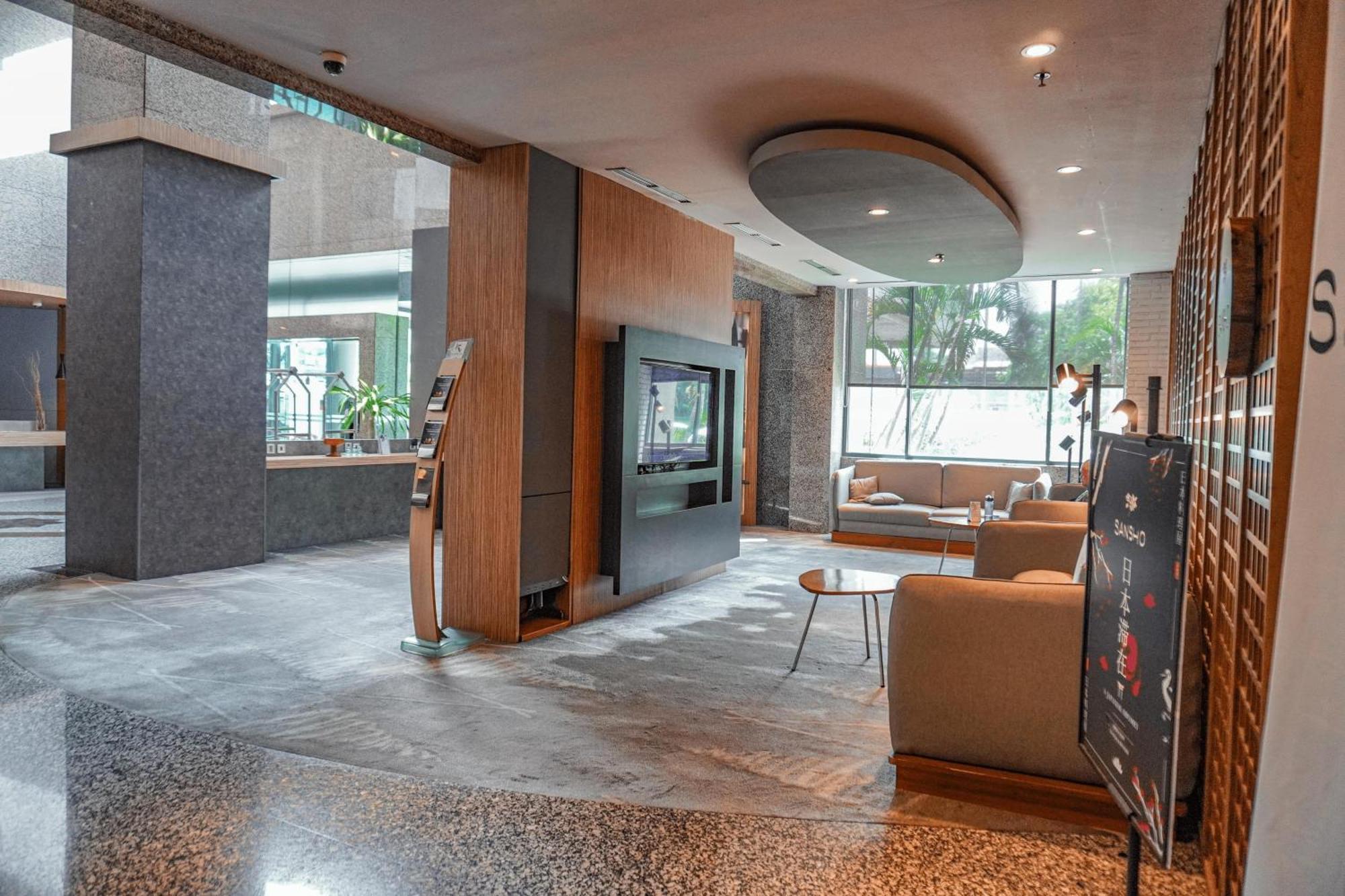 Hotel Kimaya Slipi Jakarta By Harris Extérieur photo