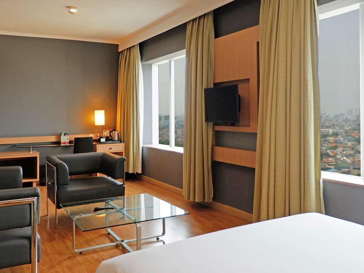 Hotel Kimaya Slipi Jakarta By Harris Extérieur photo